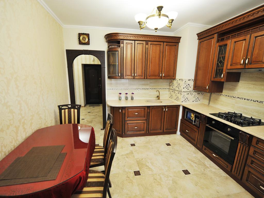 לבוב Apartment On Knyagini Olga Street מראה חיצוני תמונה